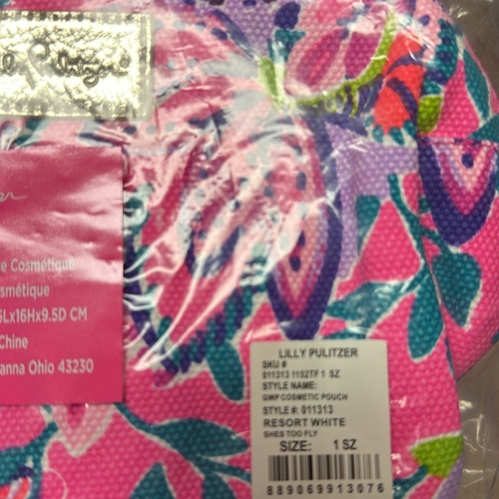 Lilly Pulitzer cosmetic pouch in resort White she’s too fly NWT - Picture 5 of 5